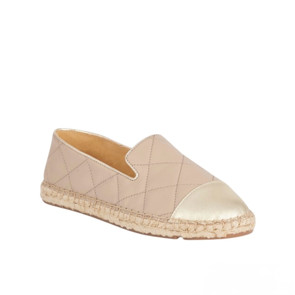 Women’s Quilted Flat Shoes (Size 10)
